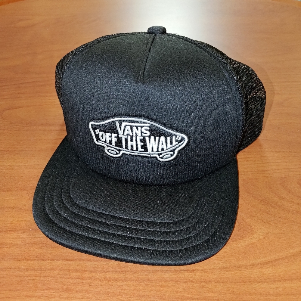 Vans Off The Wall Trucker Mesh Snapback Hat Cap - Black White